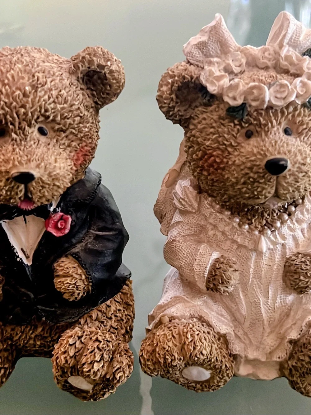 Vintage Resin Figurines Teddy Bears Bride and Groom 4.5” Tall